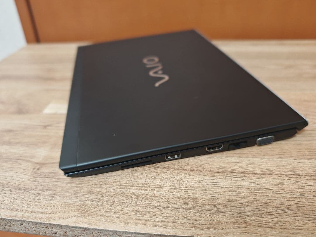 VAIO VJPG11C12N【LTE対応】