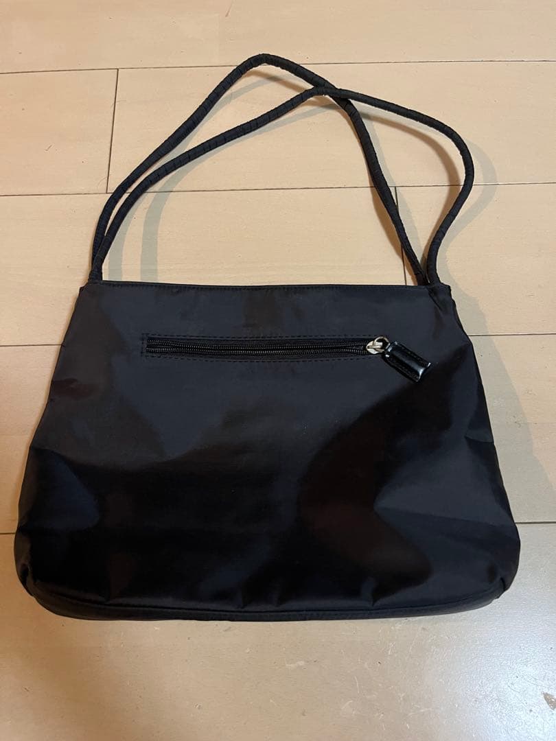 PRADA ハンドバッグ 黒