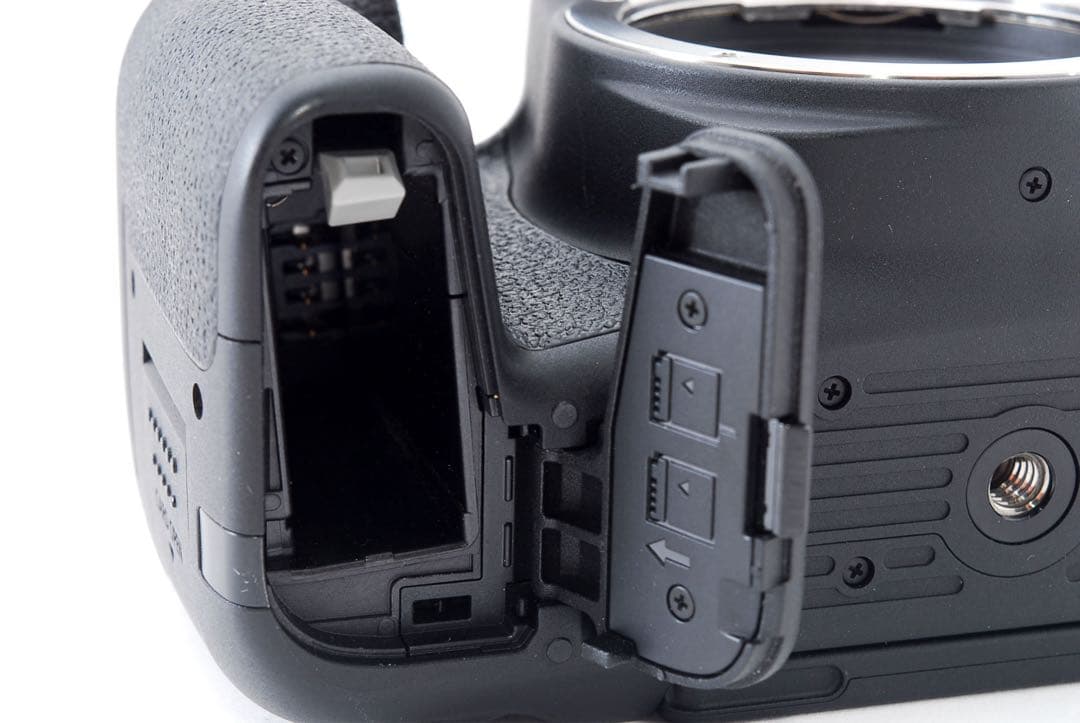 デジタル一眼レフカメラcanon kiss x9i 標準＆望遠ダブルレンズセット