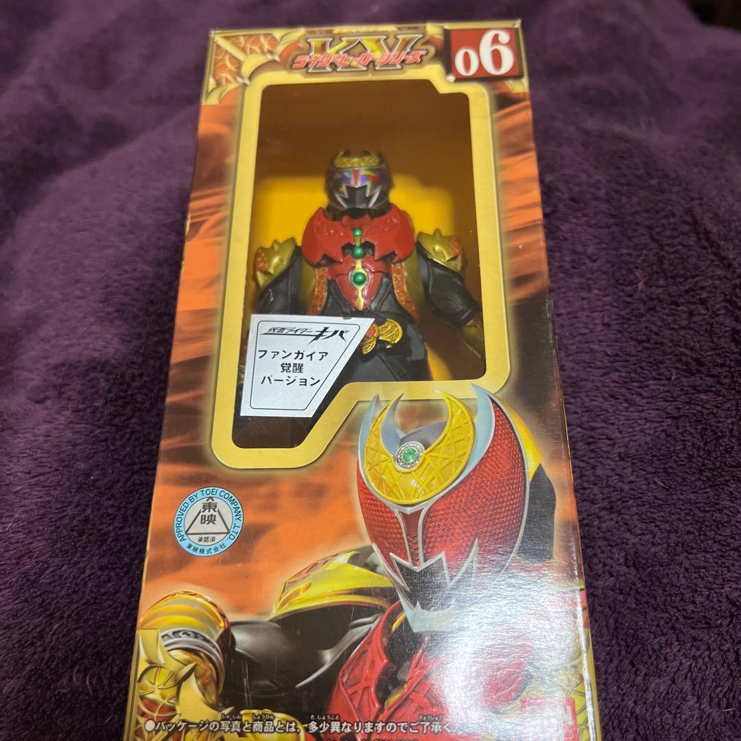 仮面ライダーキバ　エンペラーフォーム　ファンガイア覚醒Ver.