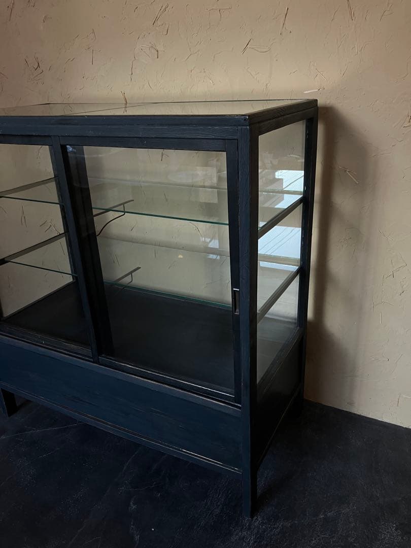 ショーケース 棚 ゆらゆらガラス　木製　古家具　アンティーク