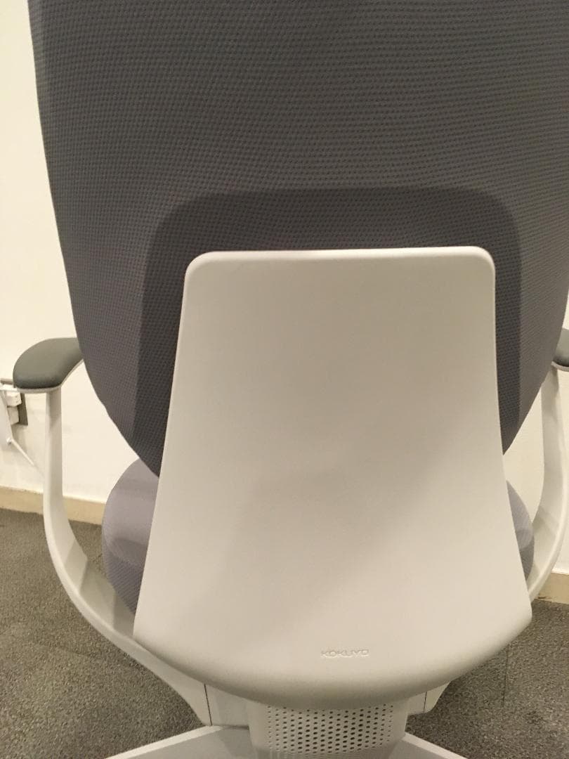 KOKUYO コクヨ オフィスチェア イング (ing) 　ヘッドレスト付タイプ
