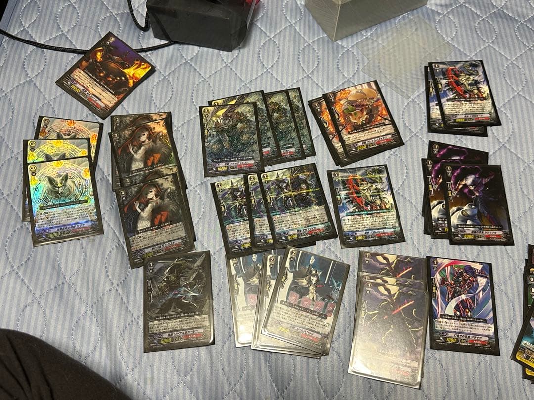 ヴァンガード引退品、旧カード、未開封スリーブ、まとめ売り