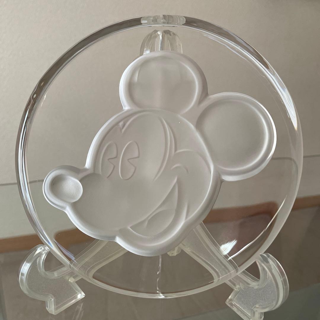 Mickey Mouseガラス製置物