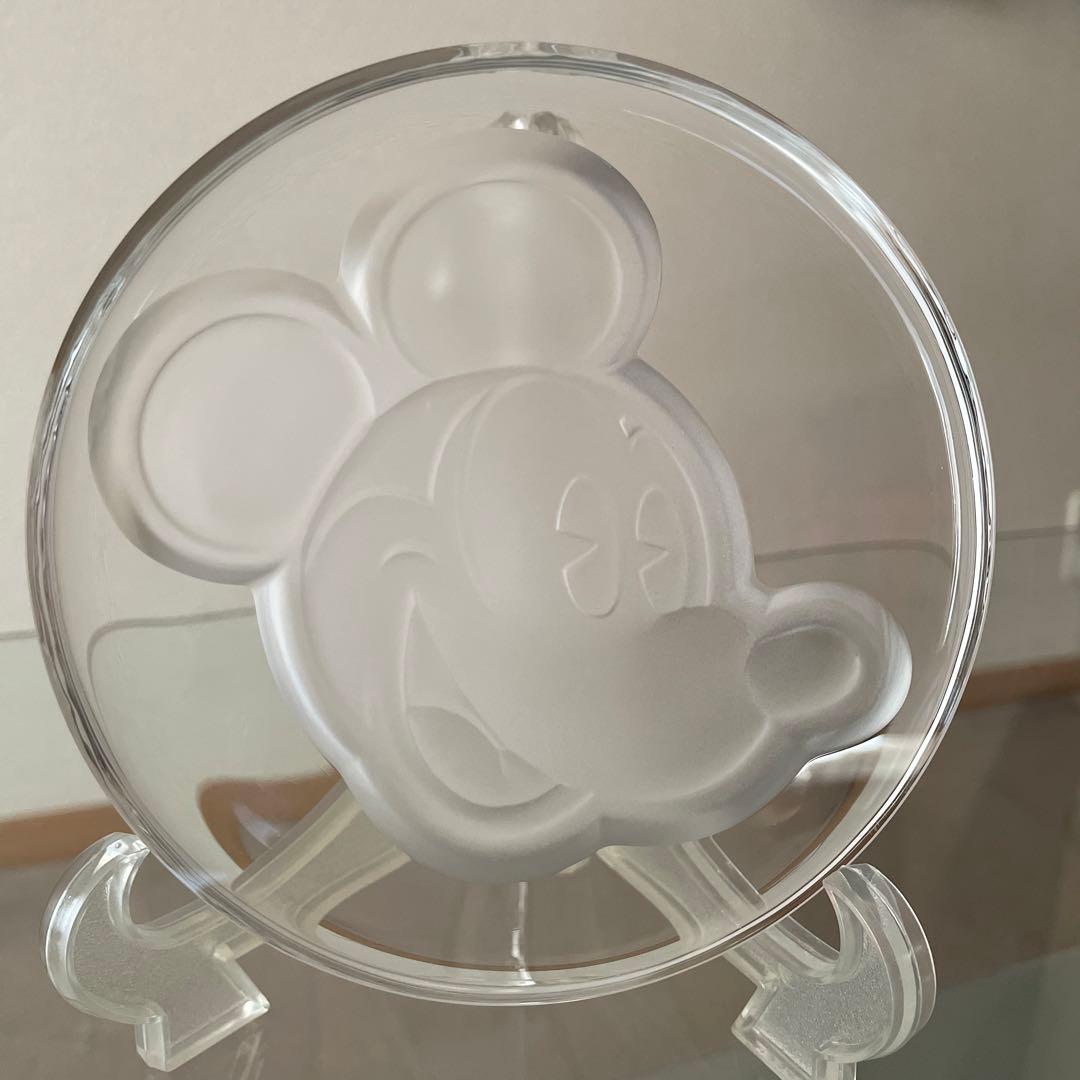 Mickey Mouseガラス製置物