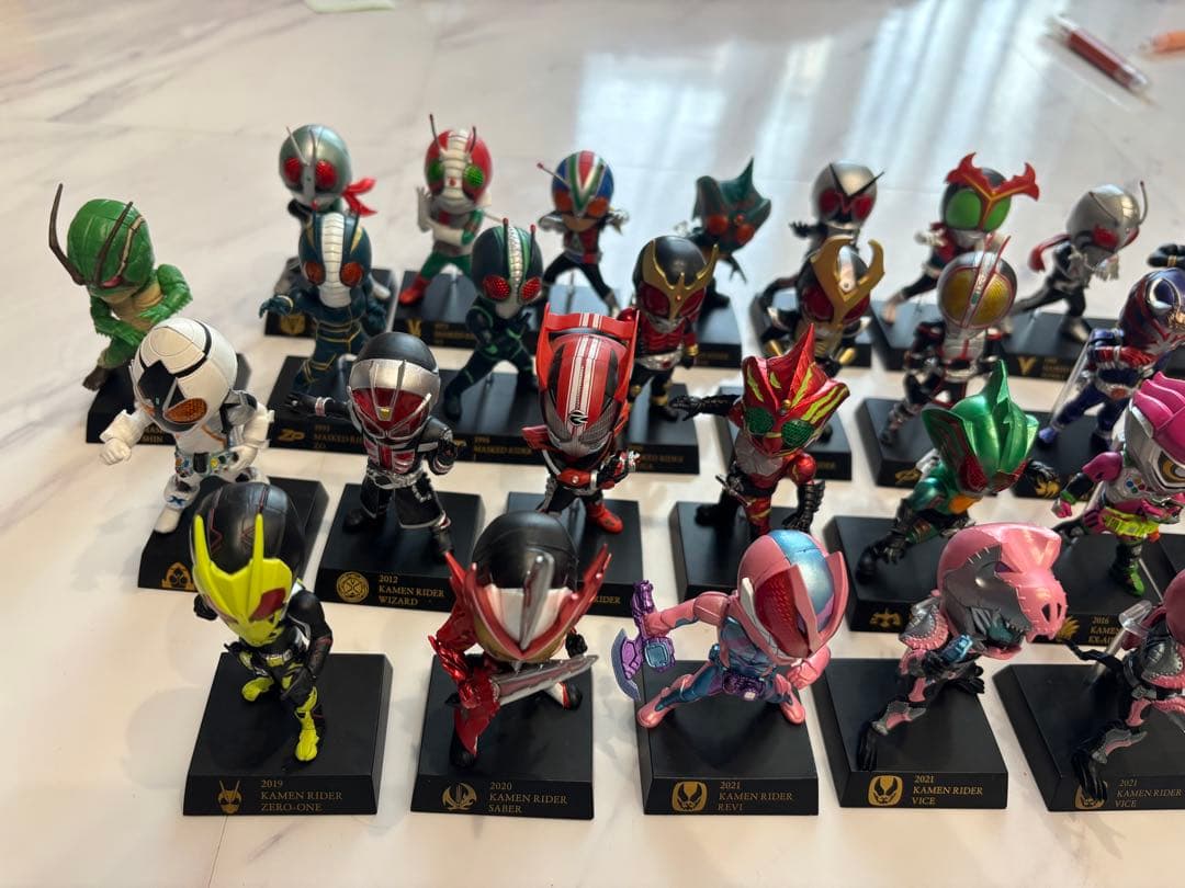 仮面ライダー　一番くじ　デフォルメクス　50周年
