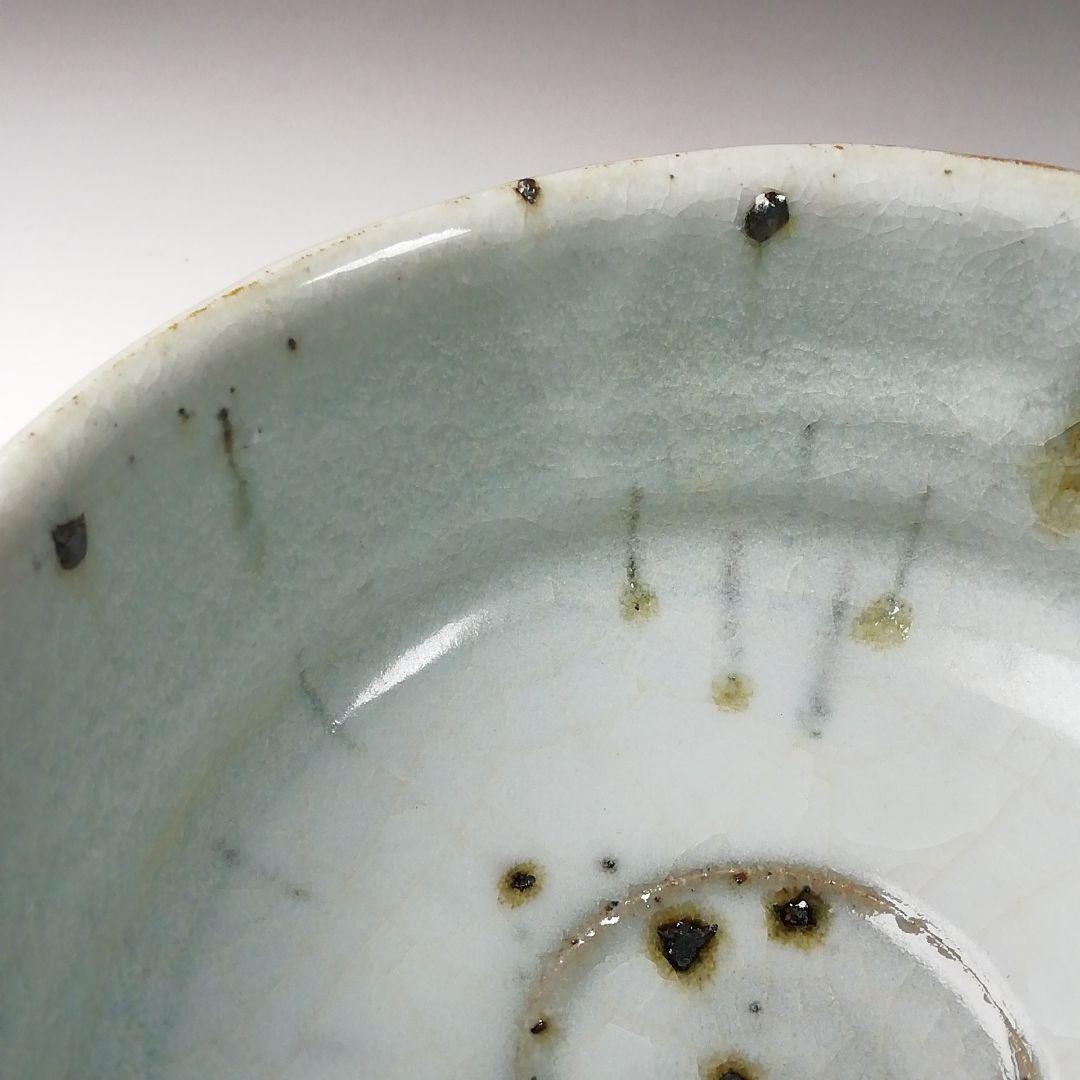 Ｔ２２９　茶碗　『白釉流飛文』『西川實』　共箱　抹茶碗　茶道具