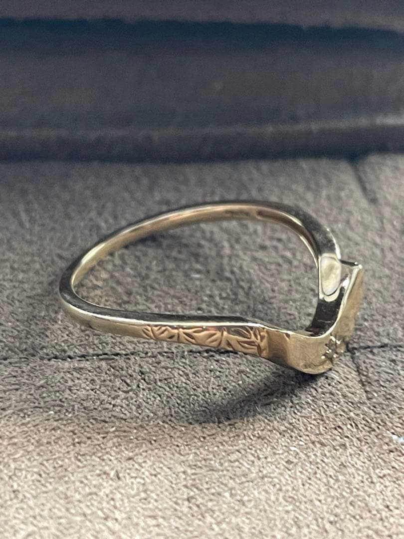 agete K10 ダイヤモンド Vリング 13号