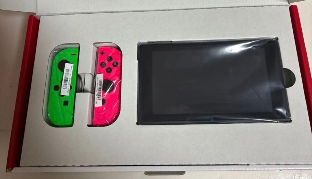 Nintendo Switch 本体 緑とピンクのJoy-Con