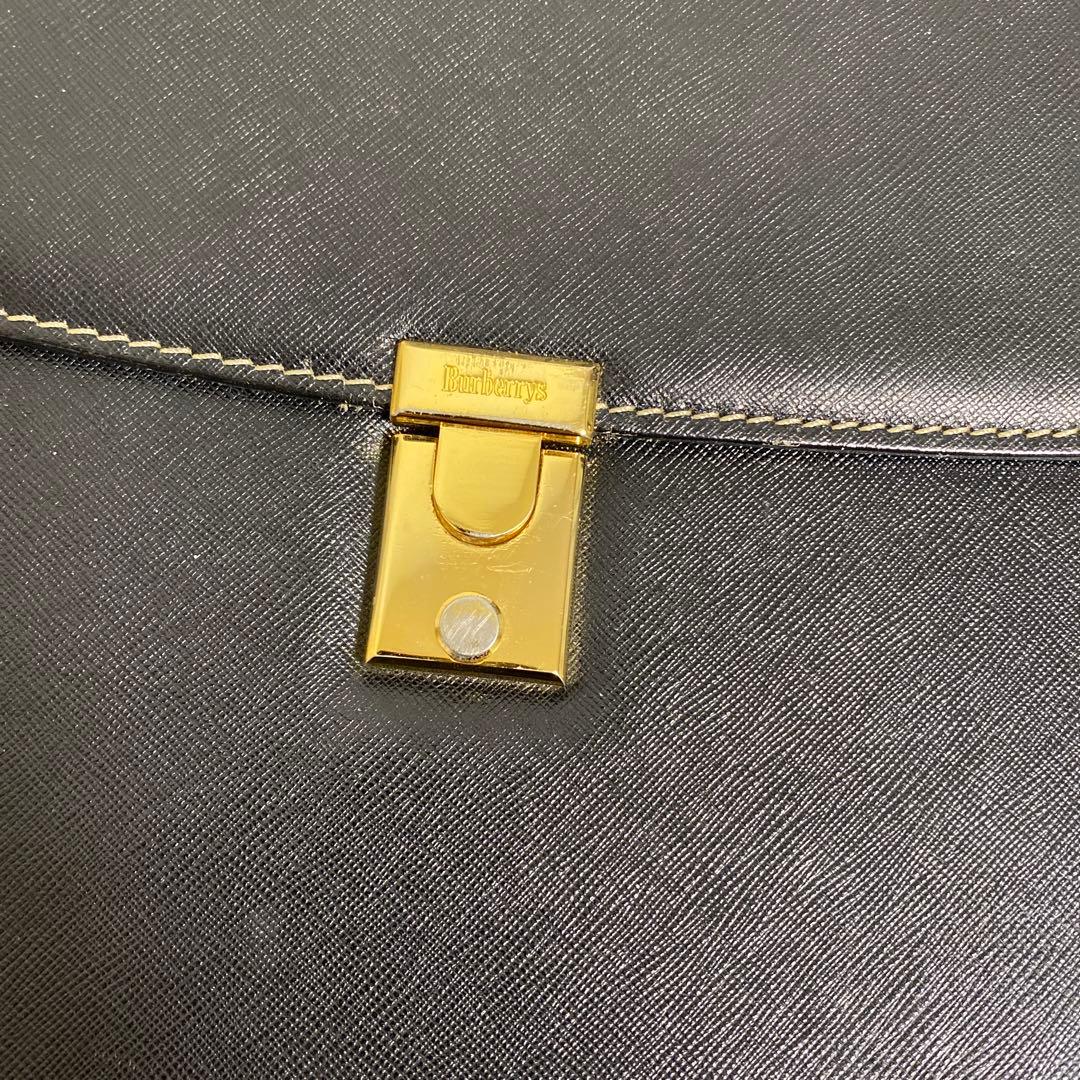 BURBERRY バーバリー 黒いレザー書類ケース A4サイズ