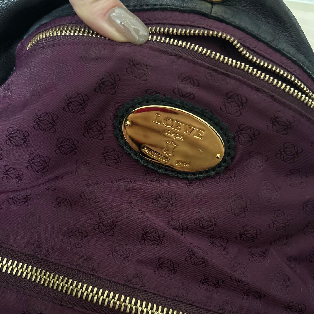 ロエベ　ナッパアイレ　ブラック