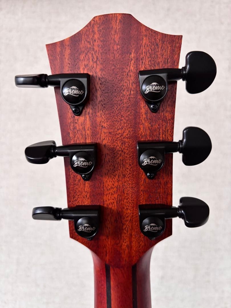 トップ単板 オールマホガニー　Bromo BAT2M トリプルオーサイズ