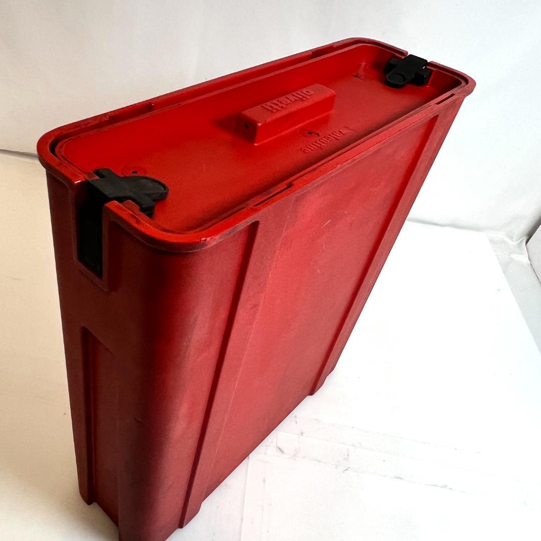 タイプライター オリベッティ バレンタイン、ヴィンテージ、動作良好、スペイン製