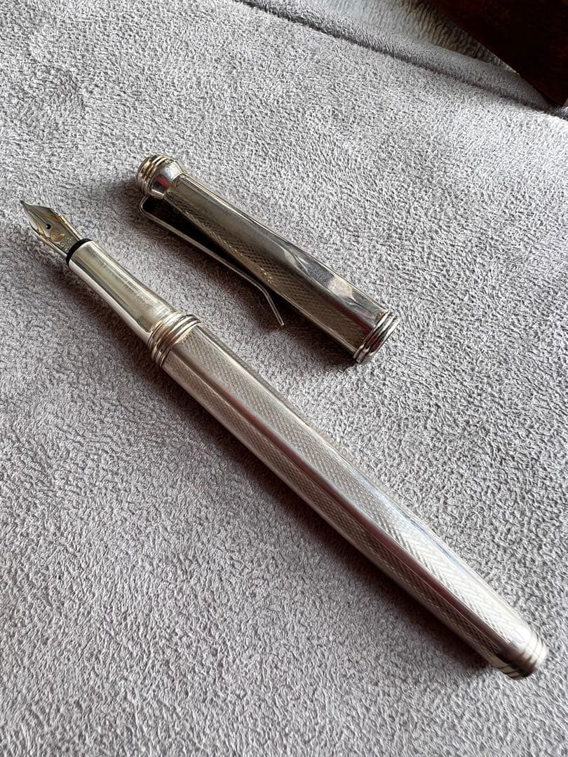 CLEOS万年筆シルバー