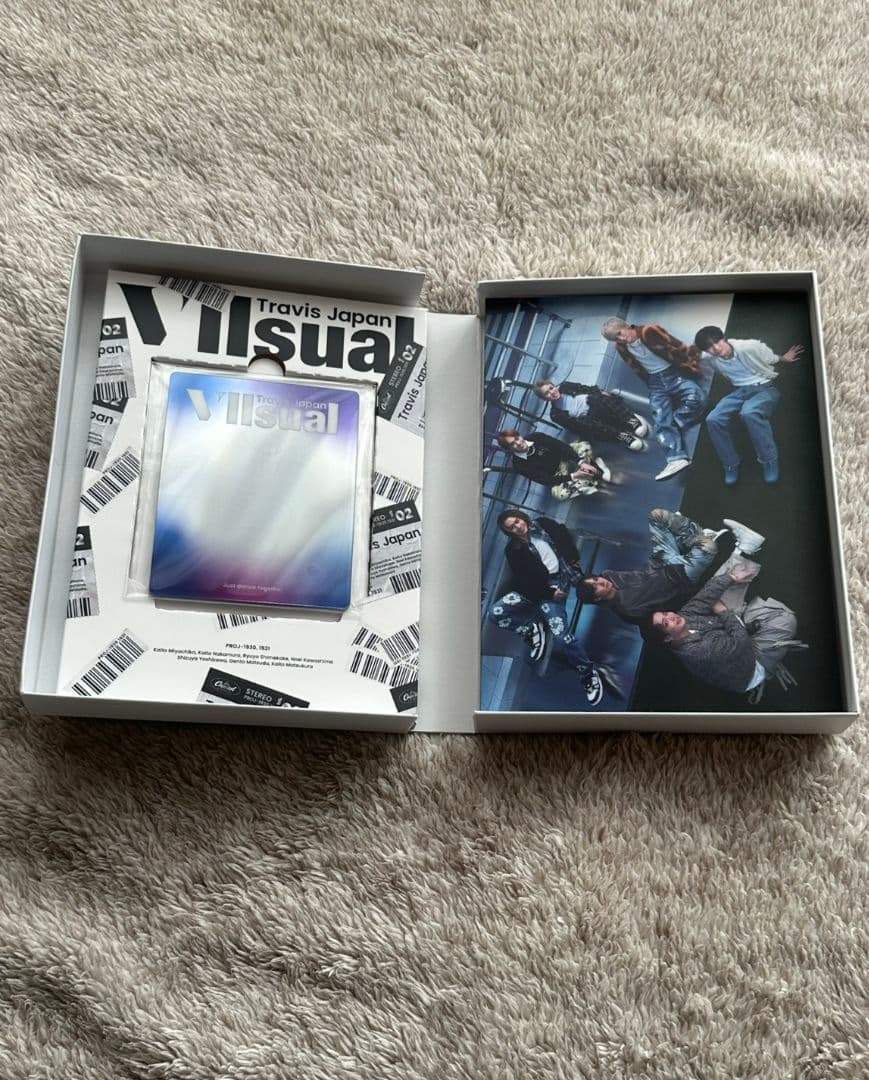 TravisJapan　FC限定盤Visual