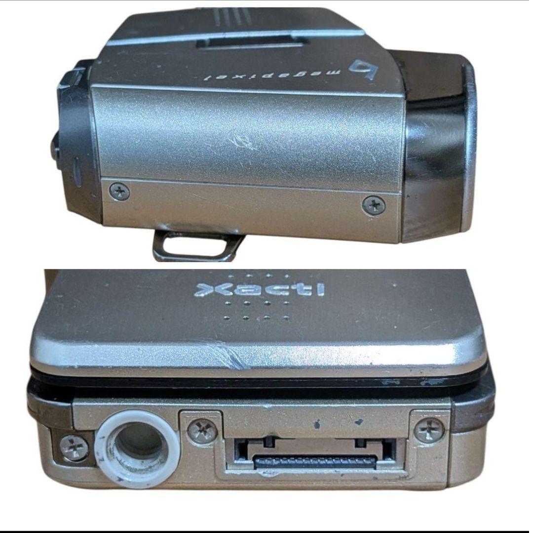 美品 サンヨー デジタルムービーカメラ ザクティ Xacti DMX-C6 縦持