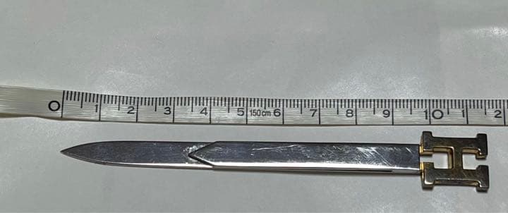 HERMES ペーパーナイフ　『H』に変色？