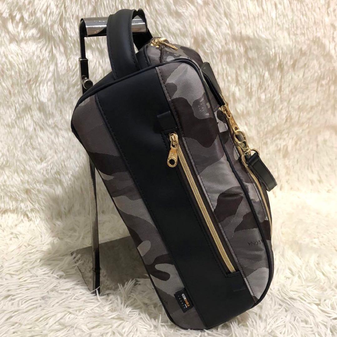 未使用級☆MARK&LONA マークアンドロナ シューズケース カモフラ