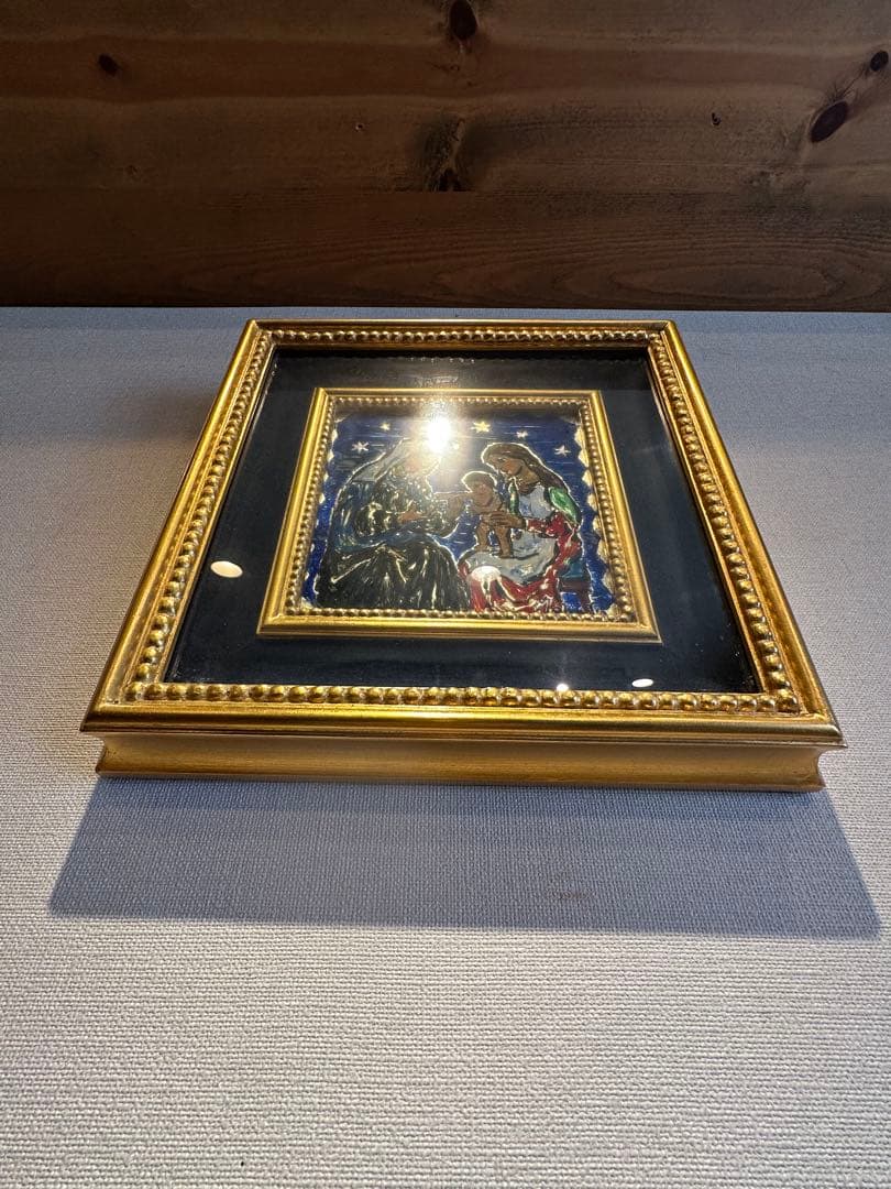 田中忠雄　作　ガラス絵　キリスト教美術　幼な子をかこむマリアとアンナ