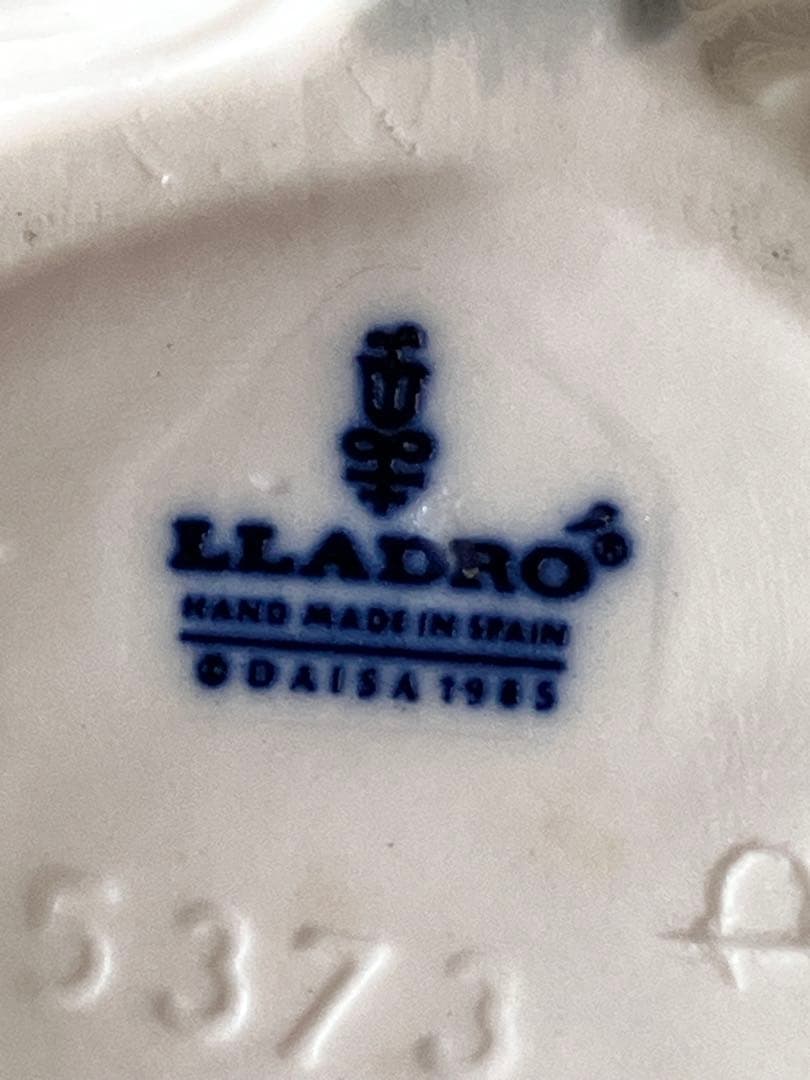 リヤドロ LLADRO フィギュリン 5375