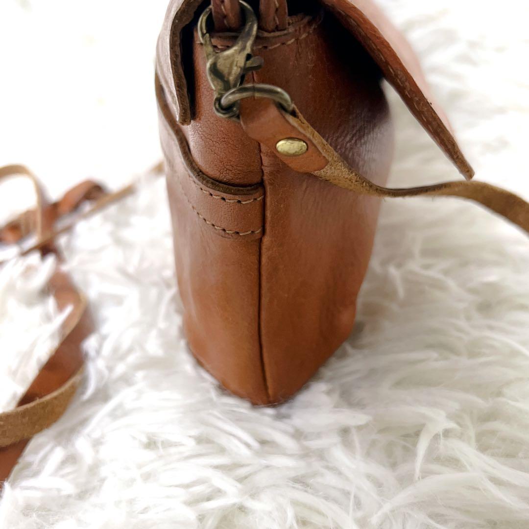 IL BISONTE イルビゾンテ レザー ショルダーウォレット キャメル 本革