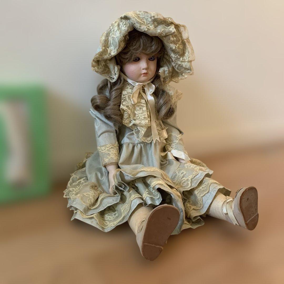 西洋人形 ボンネット付き ドール エメラルドグリーンドレス