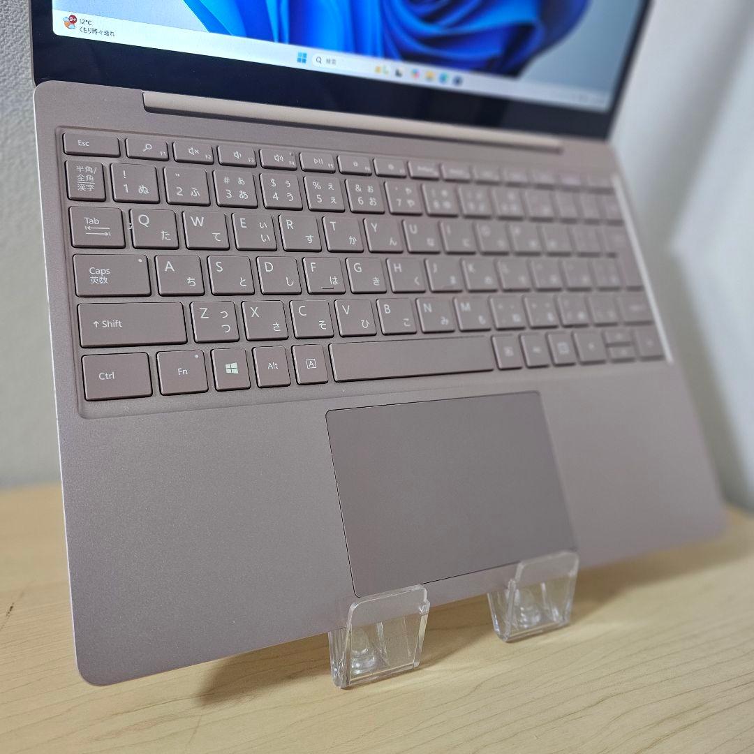 Surface Laptop Go ／10世代 Core i5