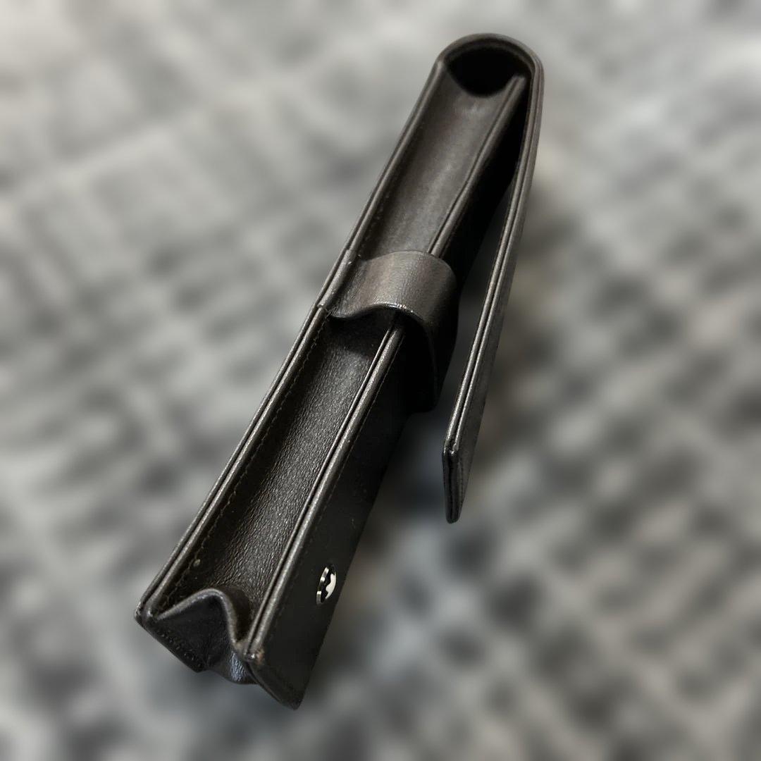 MONT BLANC レザー 万年筆ケース 内箱外箱保証書付き　完全品￼！