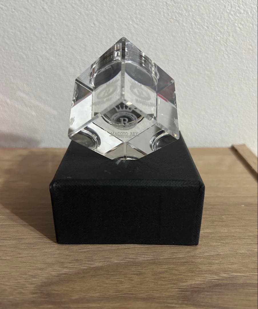 礼真琴　退団記念　クリスタル置時計 シルバー　チラシ