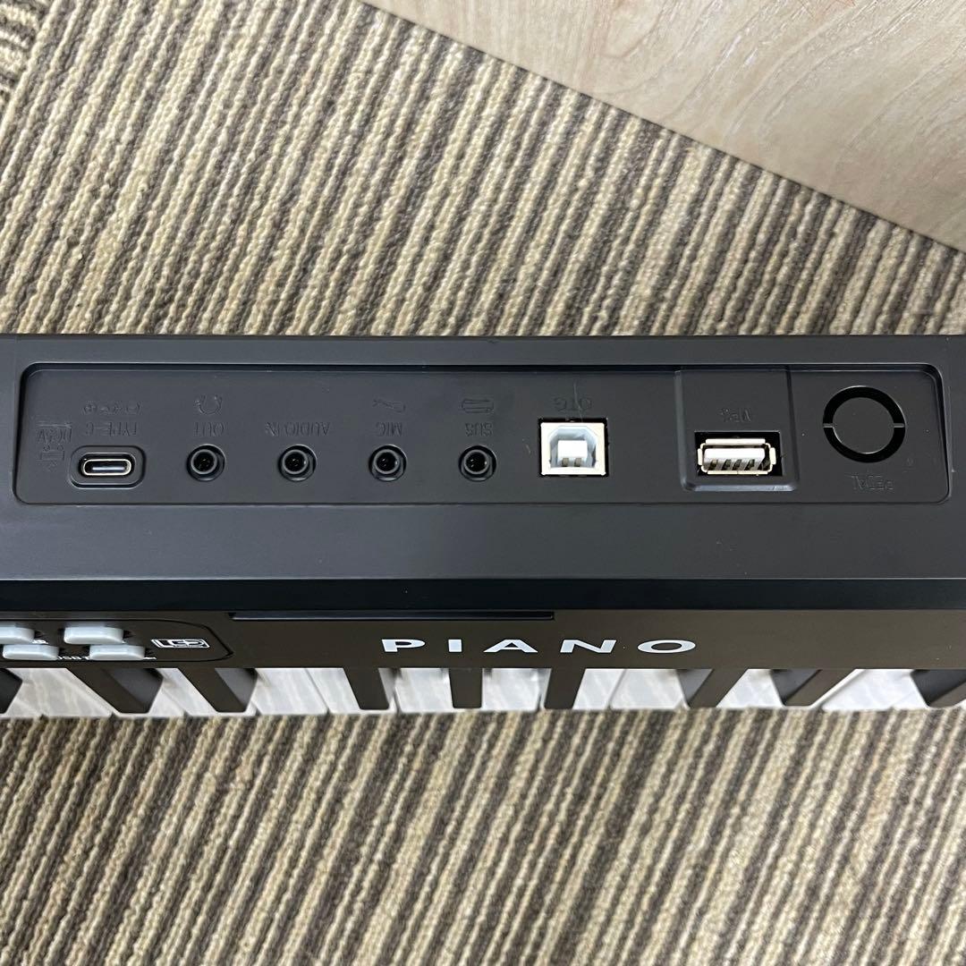 新品◆折りたたみ 電子ピアノ 88鍵盤 光る鍵盤 ブラック
