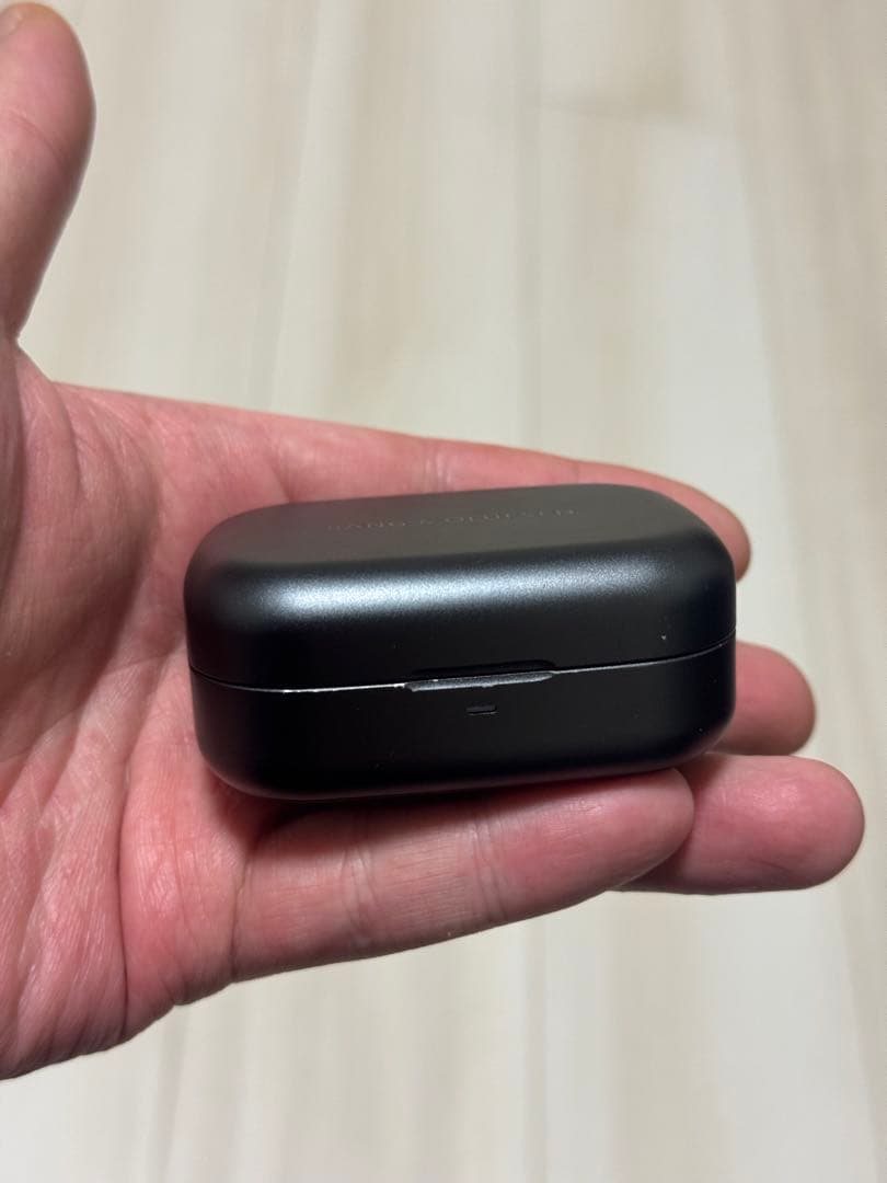 Bang & Olufsen Beoplay EX ワイヤレスイヤホン