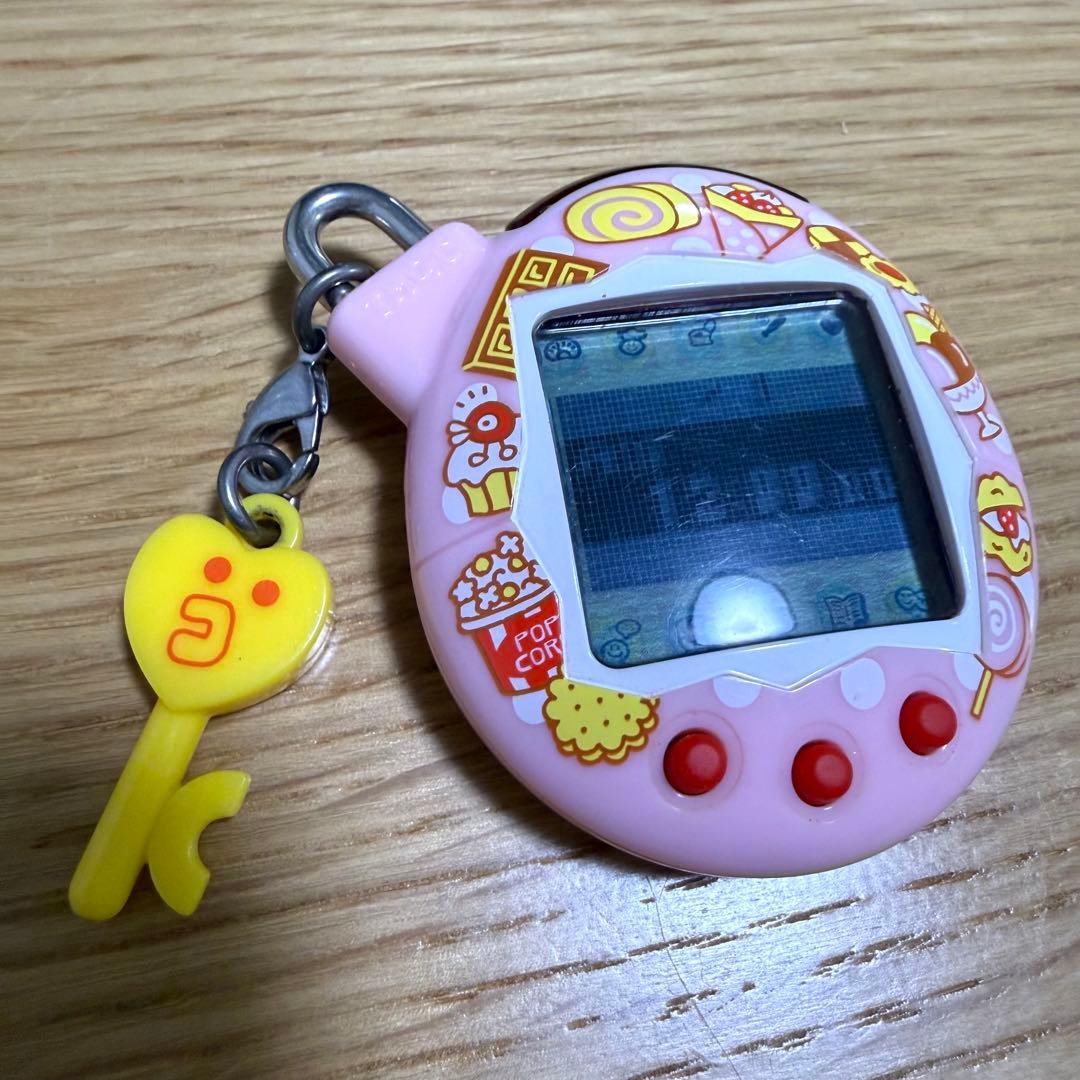 【動作確認済】いぇー！ふぁみりーイロイロ！たまごっちプラス　ふぁみたまおやつ