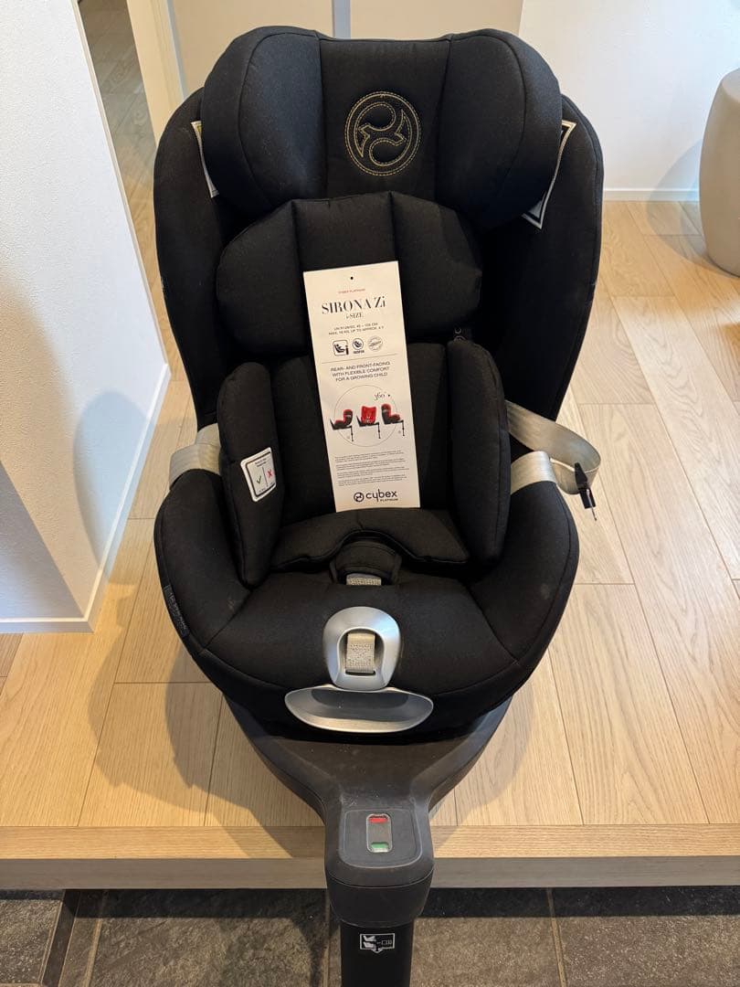 a*a様 【再再値下げ】Cybex SIRONA i-SIZE