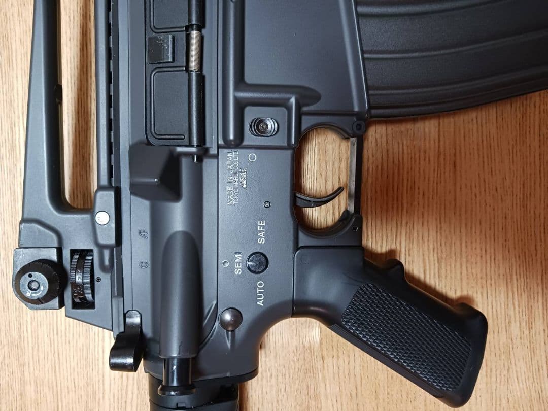 東京マルイ コルトM4A1カービン 電動ガン（18歳以上対象）