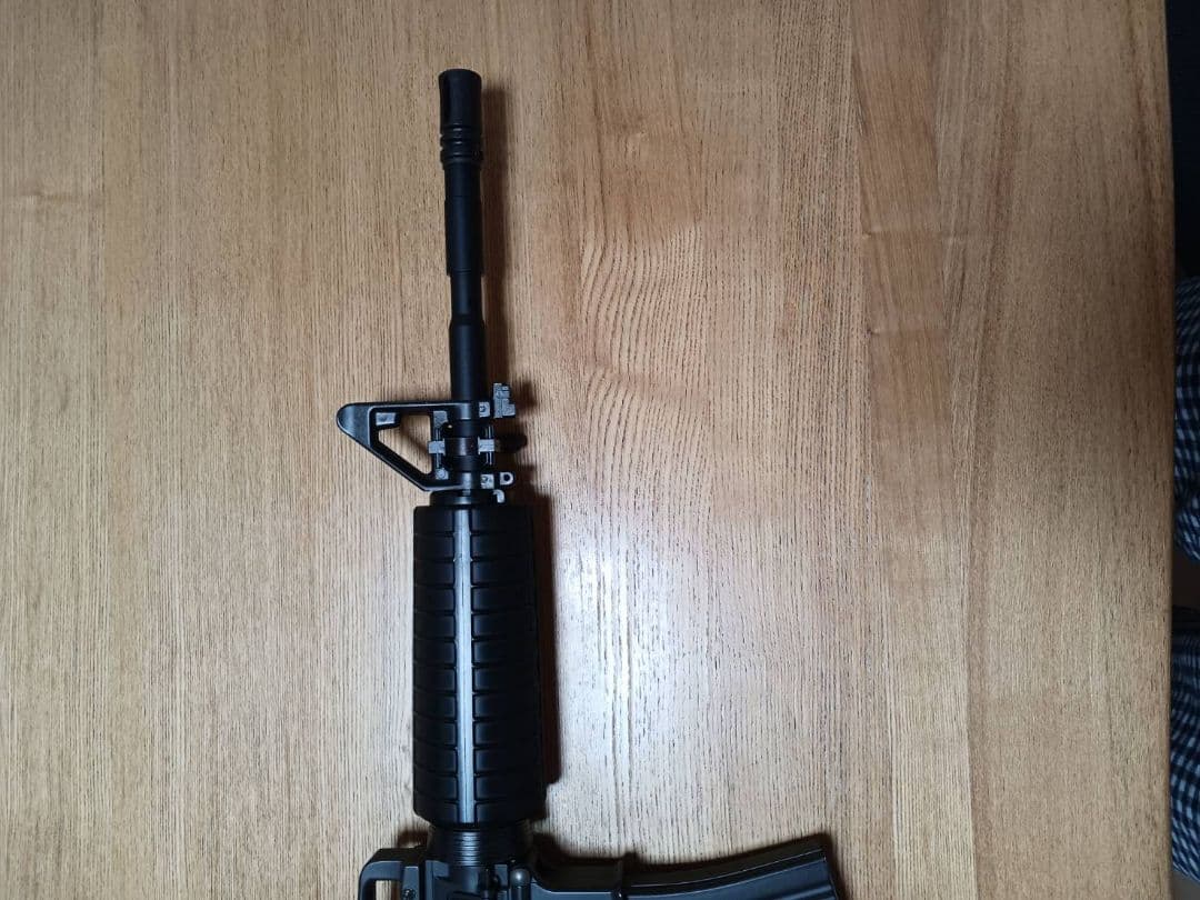 東京マルイ コルトM4A1カービン 電動ガン（18歳以上対象）