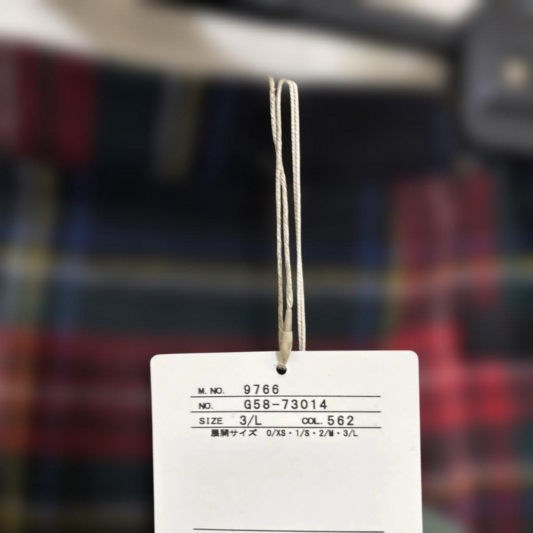 新品　未使用 オニールオブダブリン スカート　L 3