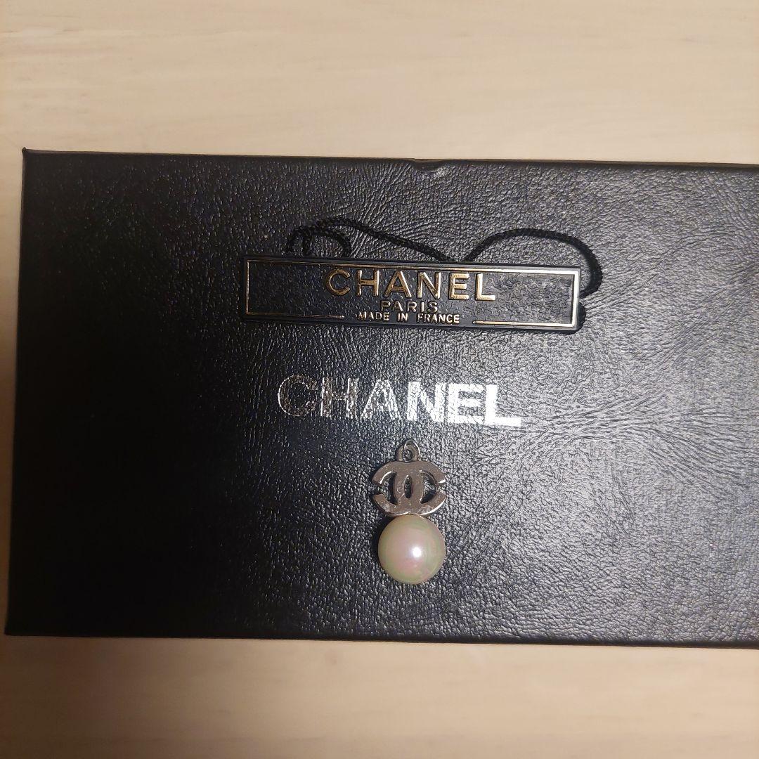 CHANEL パールクリスタルペンダントトップ　パール可愛い！