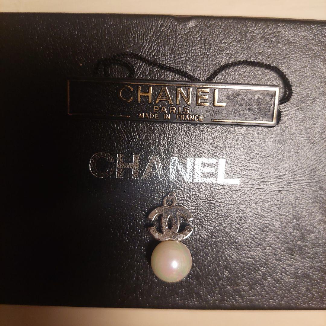CHANEL パールクリスタルペンダントトップ　パール可愛い！