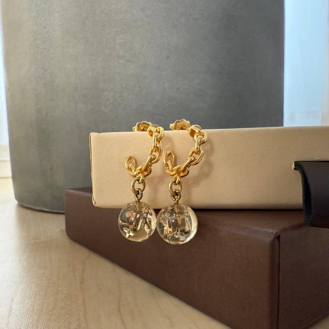 LOUIS VUITTON アンクルージョン　ピアス