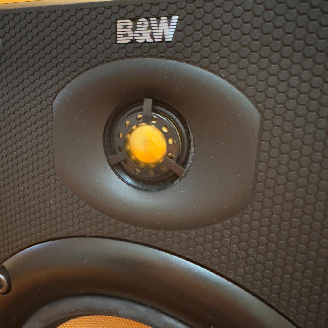 B&W DM602 / 美品 / シリアル連番 / スタンドのおまけ付き