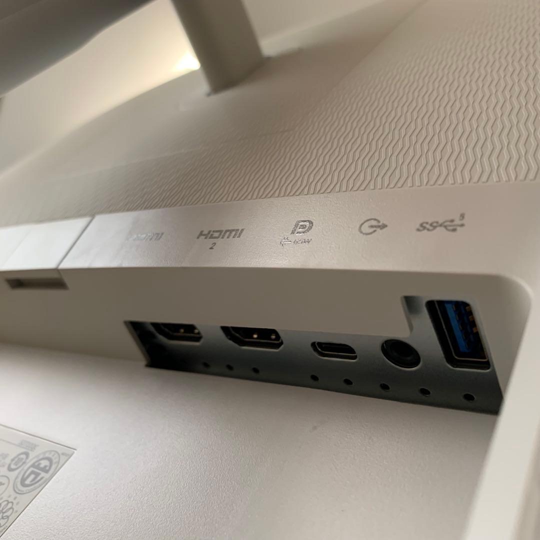 DELL シルバー モニター 本体 2722QC