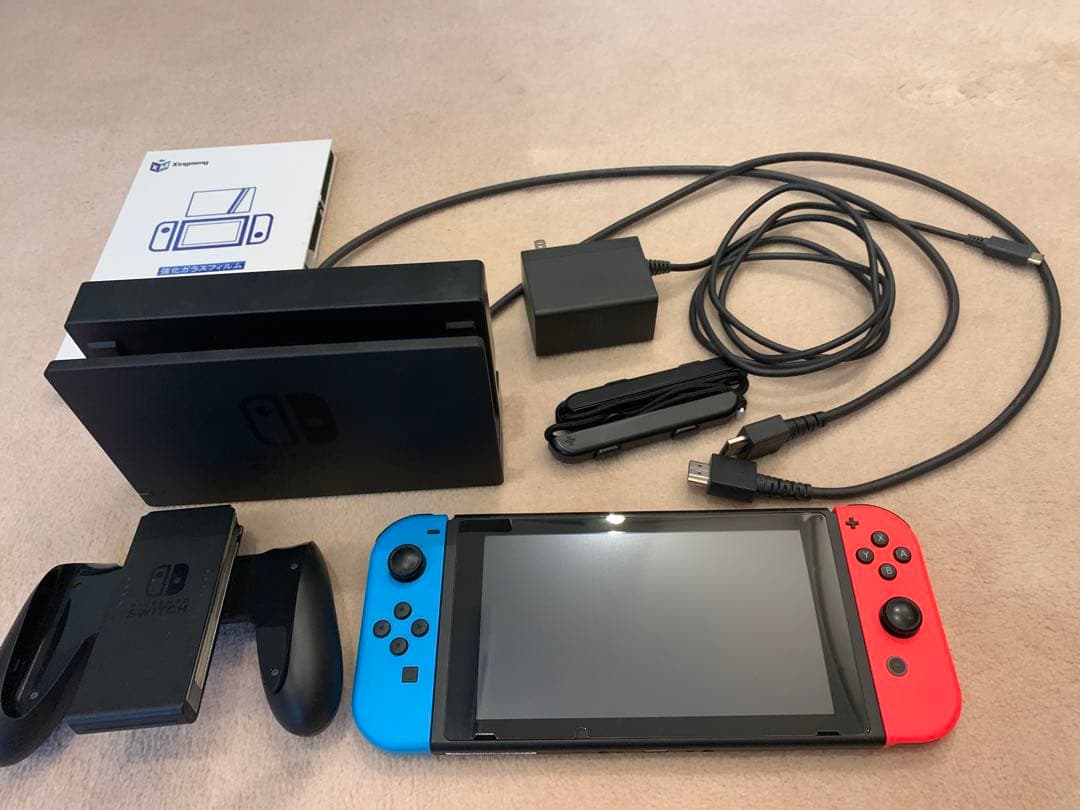 Nintendo Switch 本体 バッテリー持続時間が長くなった新モデル