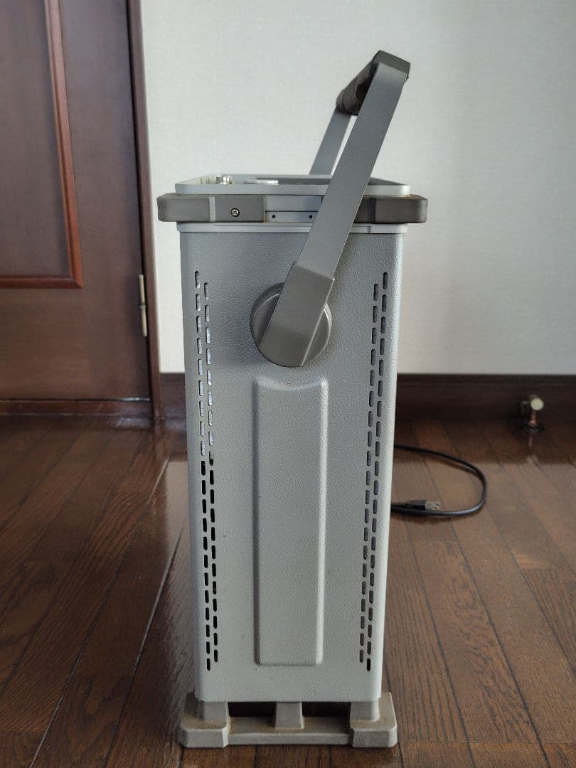 hp スペクトラムアナライザー　8590B