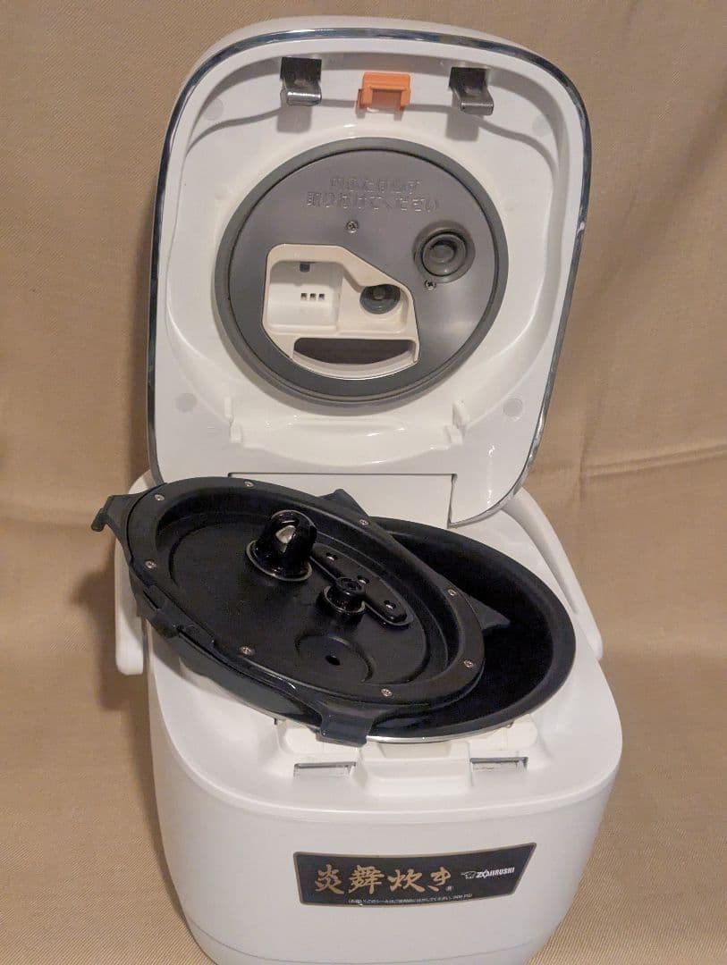 象印　炎舞炊き　NW-PT10 5.5合　2021年製