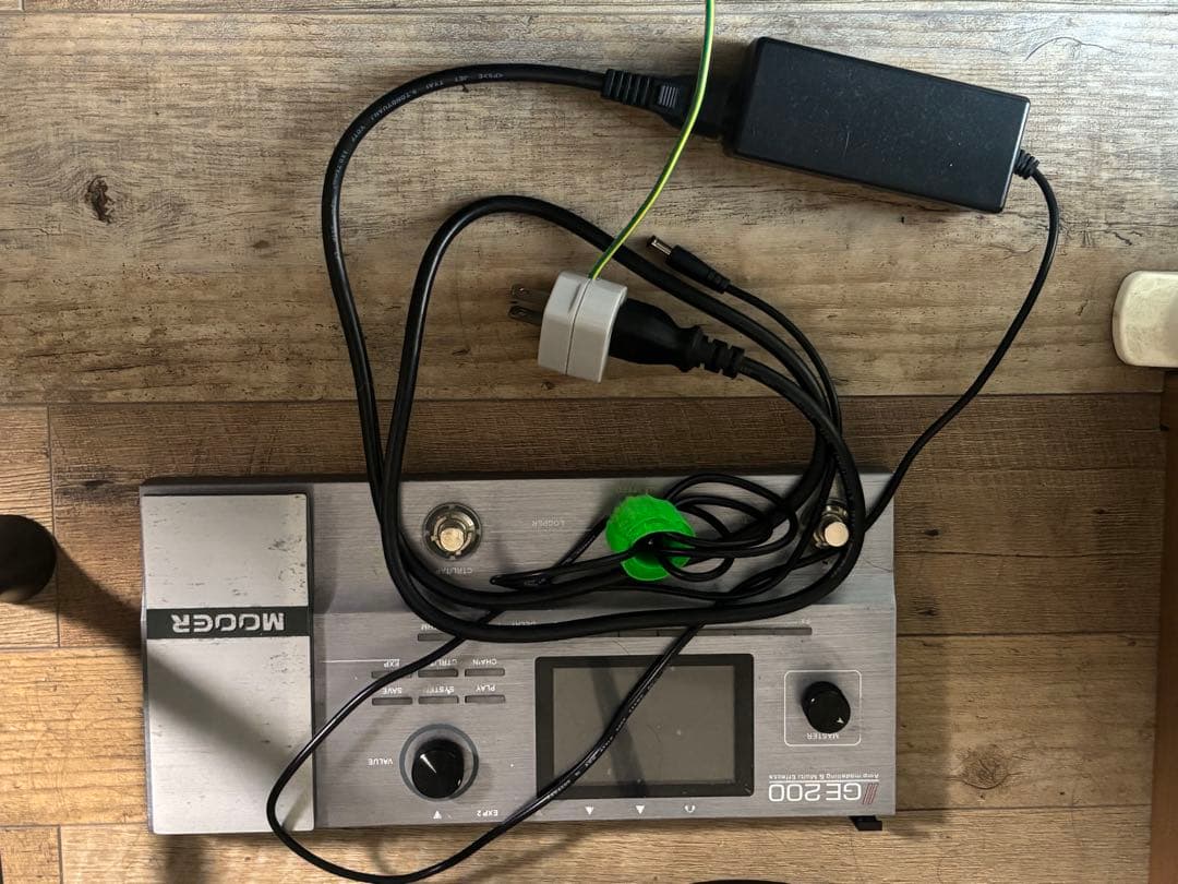 GE200 mooer マルチエフェクター　シミュレーター　エレキギター