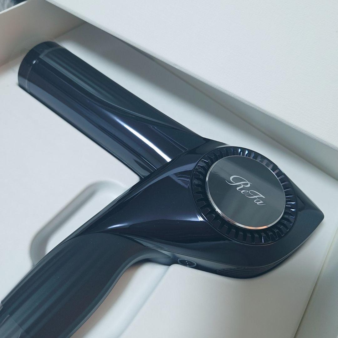 Royさん専用　新品未使用★リファビューテック ドライヤー BX