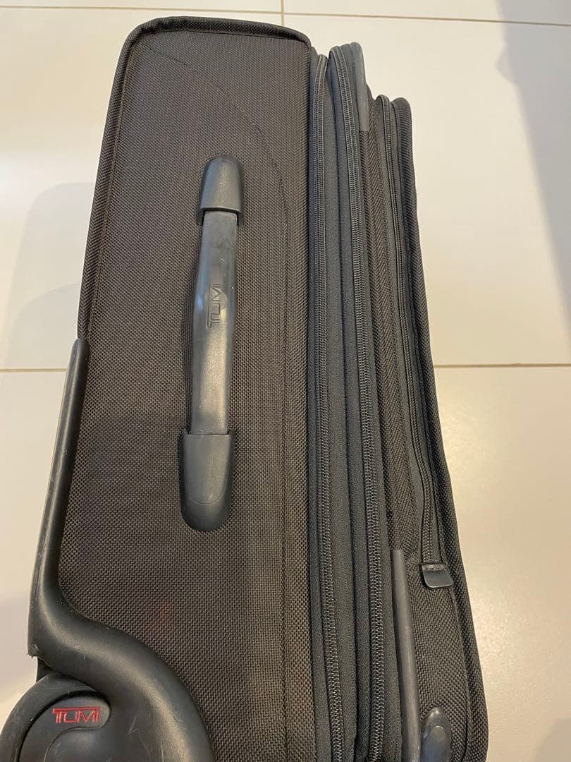 (訳あり)TUMI 22018DH キャリーケース　ガーメントケース付