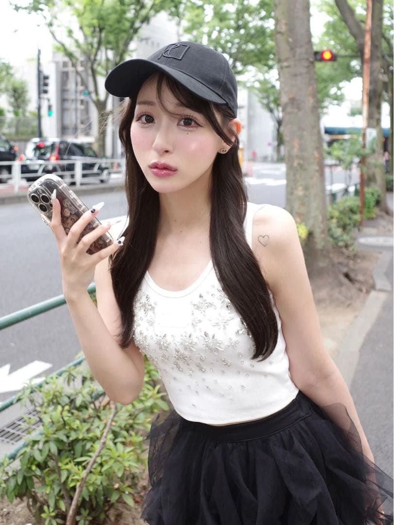 新品タグ付 ダーリッチ ジュエリーリブノースリトップス ホワイト