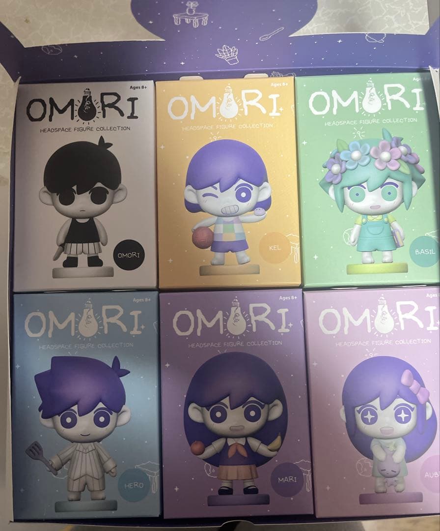 OMORI ビニールフィギュア　ヘッドスペース