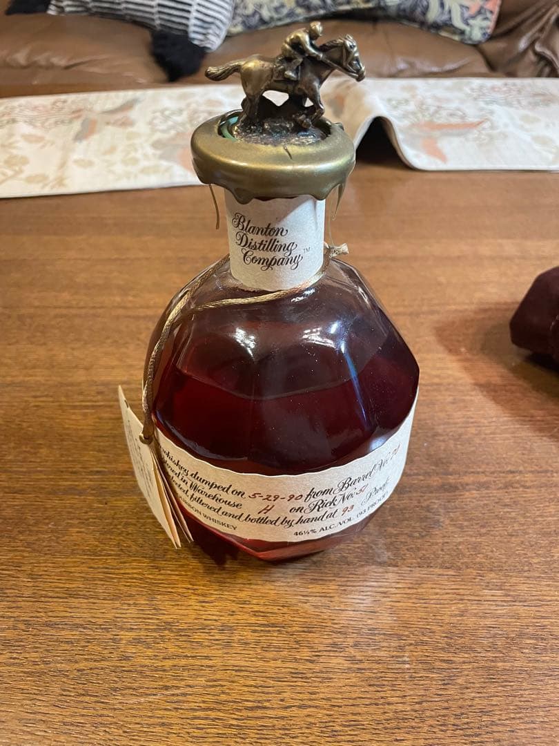 Blanton's Bourbon Whiskey ボトルナンバー5-29-90